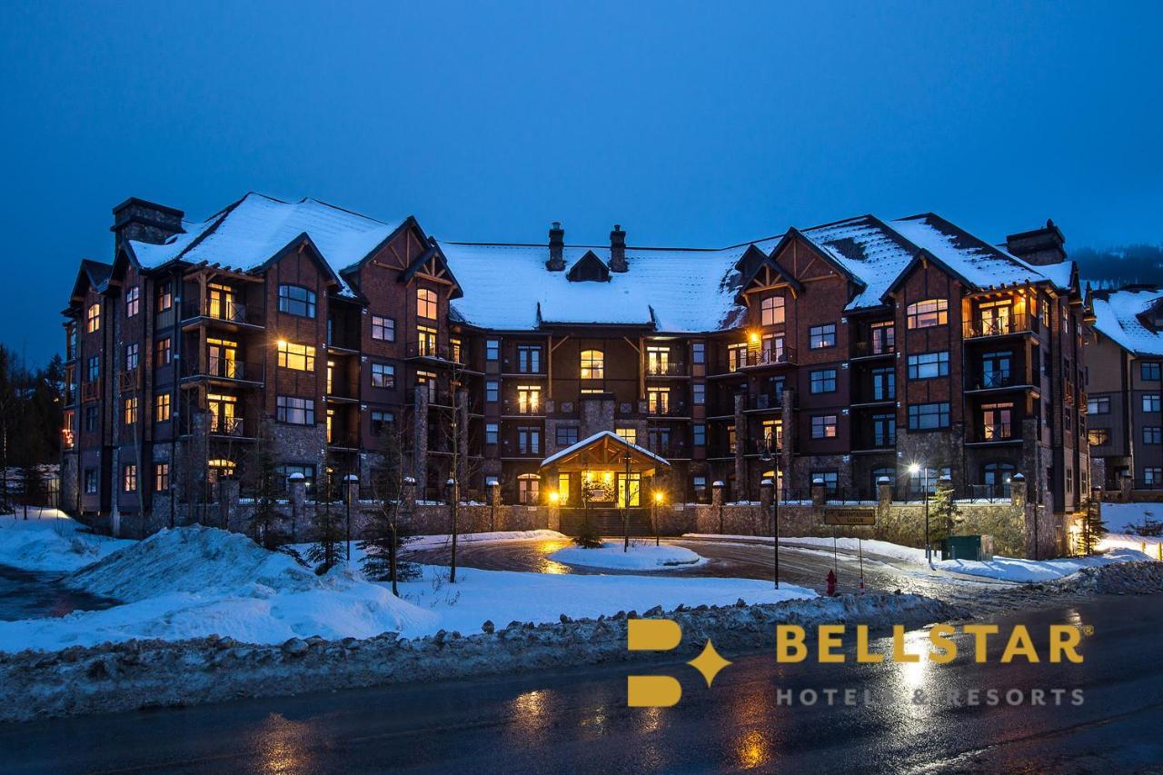 Glacier Mountaineer Lodge Golden Buitenkant foto