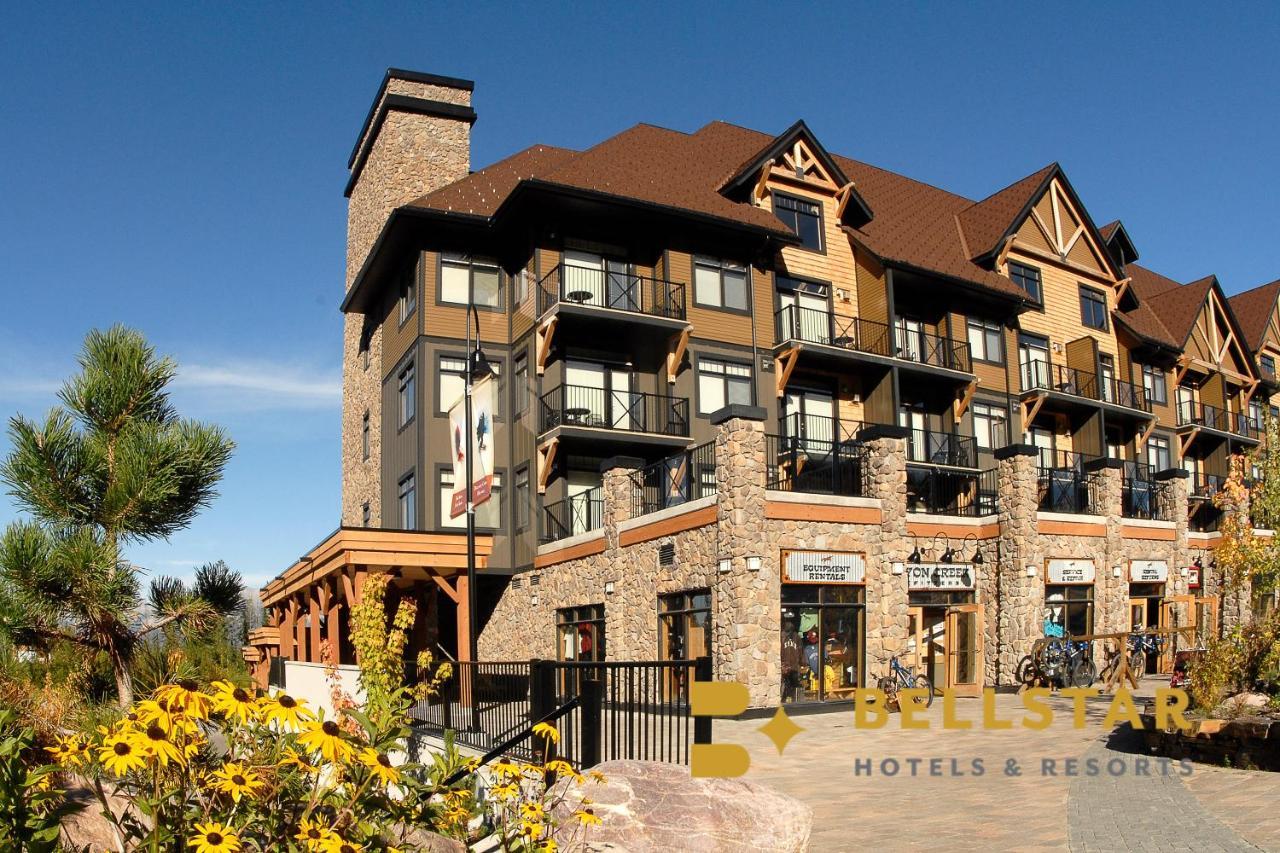 Glacier Mountaineer Lodge Golden Buitenkant foto